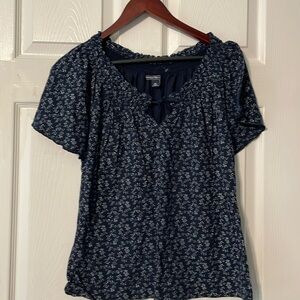 flutter sleeve top